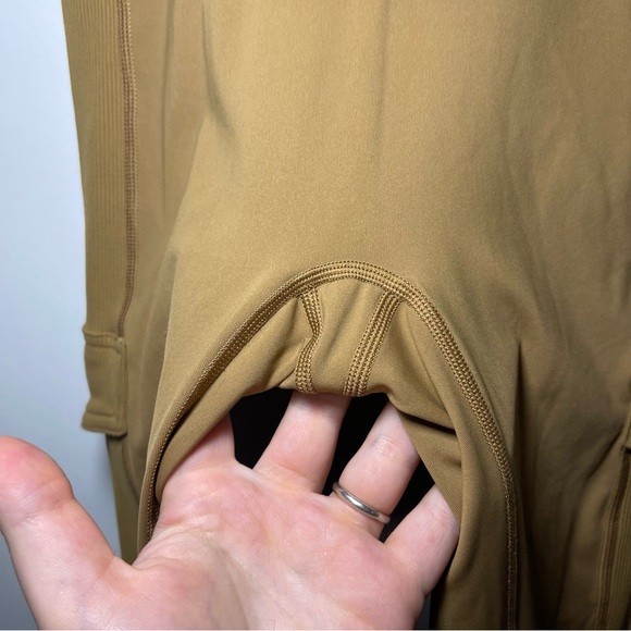 OFFLINE by Aerie Women’s mustard yellow 7/8 Ribbed Leggings Size S High Rise - Picture 4 of 10